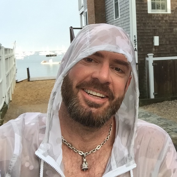 Meet your Posher, Posh - Picture 3 of 3